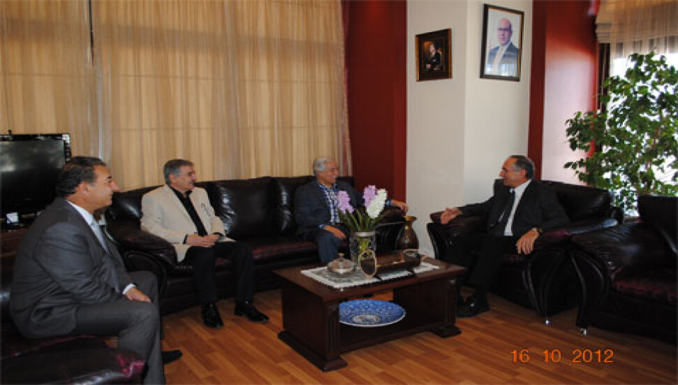 Adana Büyükşehir Belediye Başkanı'ndan, Girne Belediyesine anlamlı ziyaret...