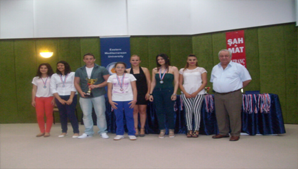 Havva Özay Anı Satranç Turnuvası ödül töreni yapıldı