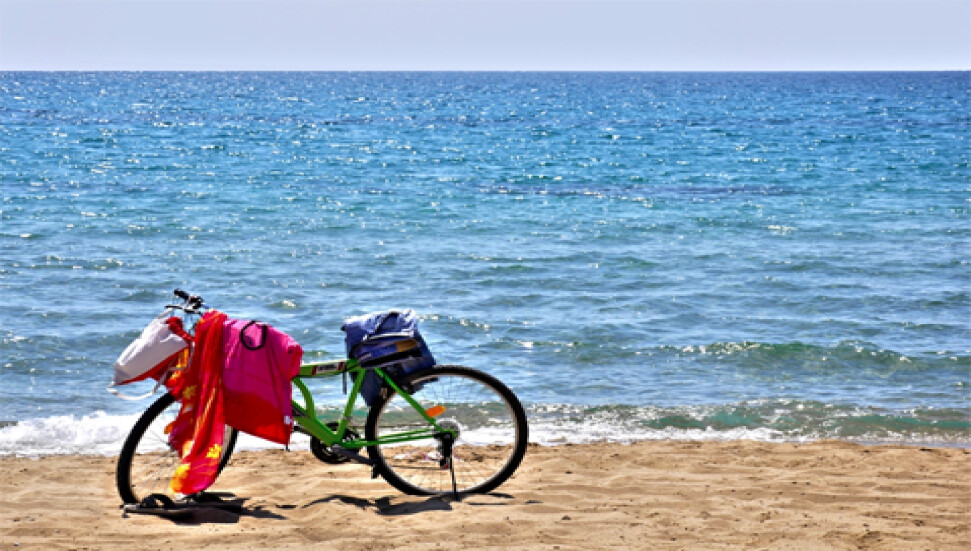 İskele Belediyesi Sahil Düzenleme ve Rekreasyon Projesi planlı ilerliyor