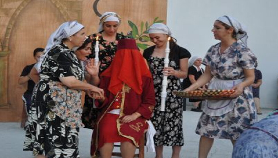 Gönendere Kültür Sanat Derneği'nden oyun: "Emeğin ve zeytinin çağrısı"