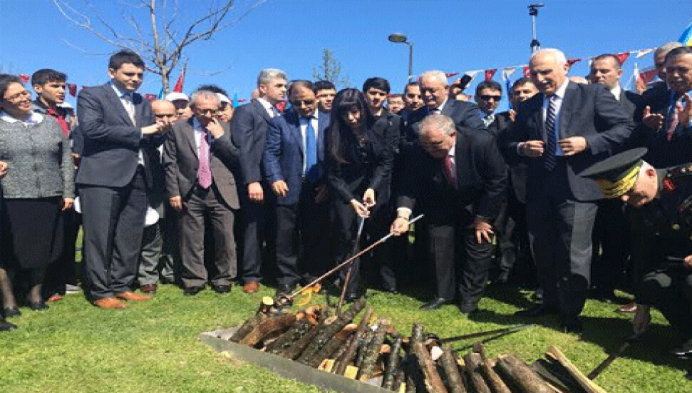 KKTC İstanbul'da Topkapı Kültür Parkı'ndaki Nevruz kutlamalarına katıldı