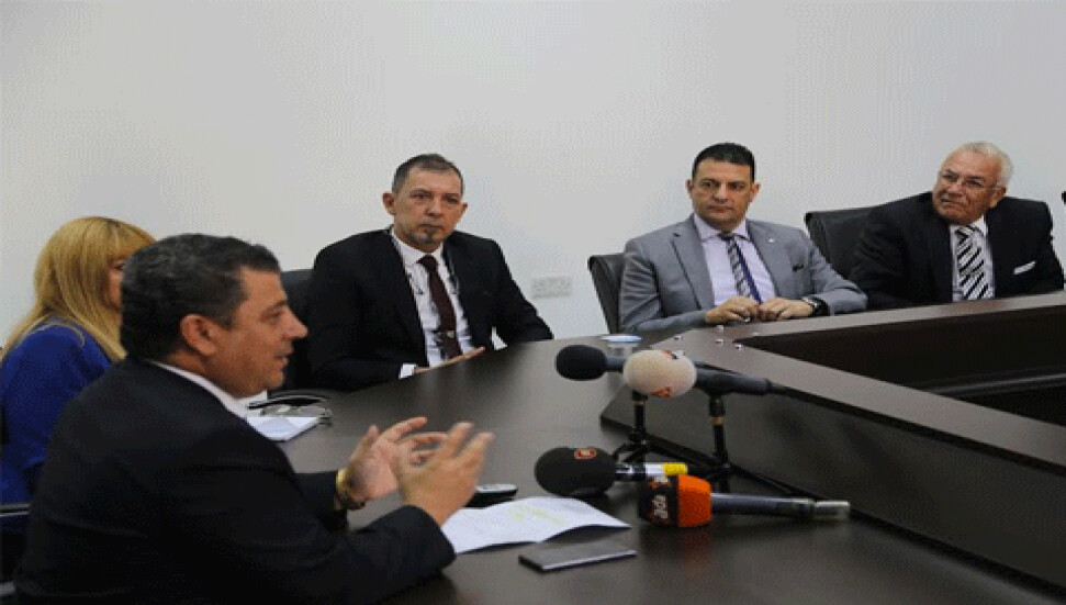 Kıbrıs Üniversiteler Birliği, Eğitim Bakanı Dürüst'ü ziyaret etti