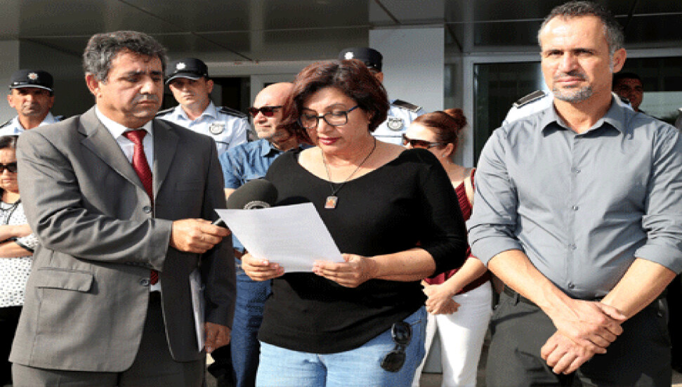 Eğitim Bakanlığı önünde "davullu zurnalı" eylem