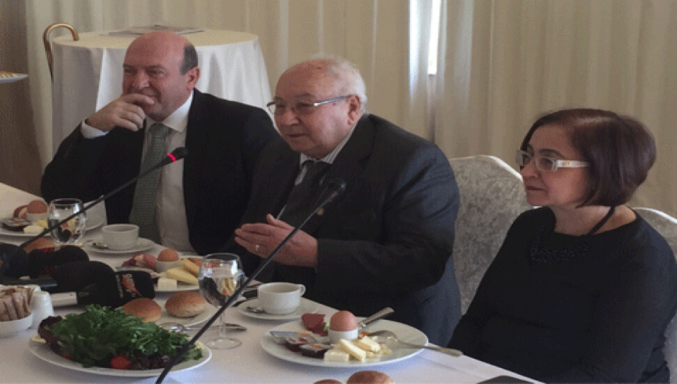 Feridun: "Selâmete çıkmak istiyorsanız politikacılara inanmayın"