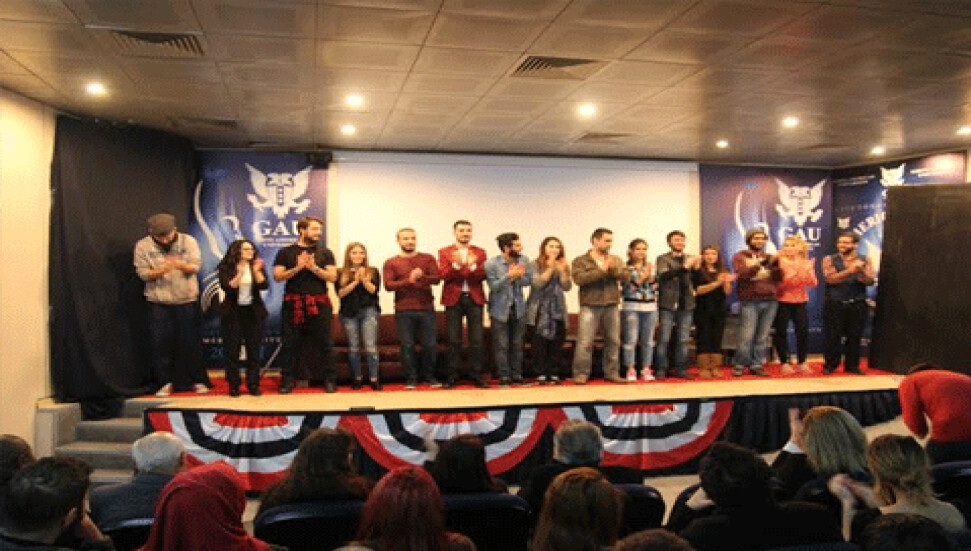 GAÜ'den ders niteliğinde tiyatro gösterisi