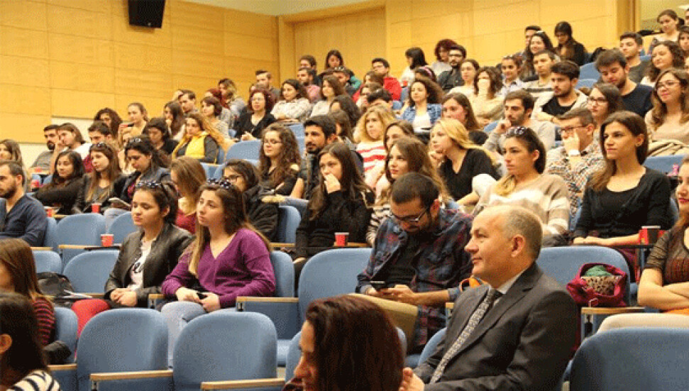 ODTÜ Kuzey Kıbrıs Kampusu'nda Aşk ve Beyin tartışıldı