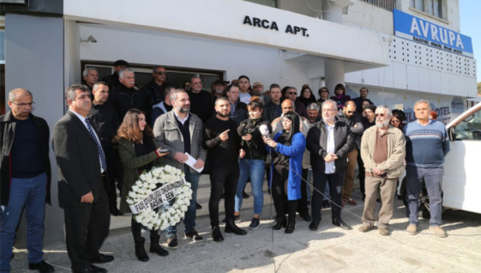 Basın-Sen, Afrika Gazetesi önünde eylem yaptı: Basın ve ifade özgürlüğü bizlerin onurudur