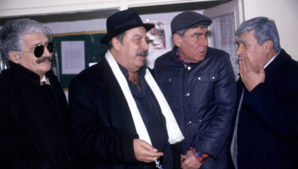 Bizimkiler dizisinin gariban dostu 'kötü adamı': Aykut Oray