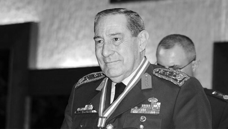 Yaşar Büyükanıt hayatını kaybetti