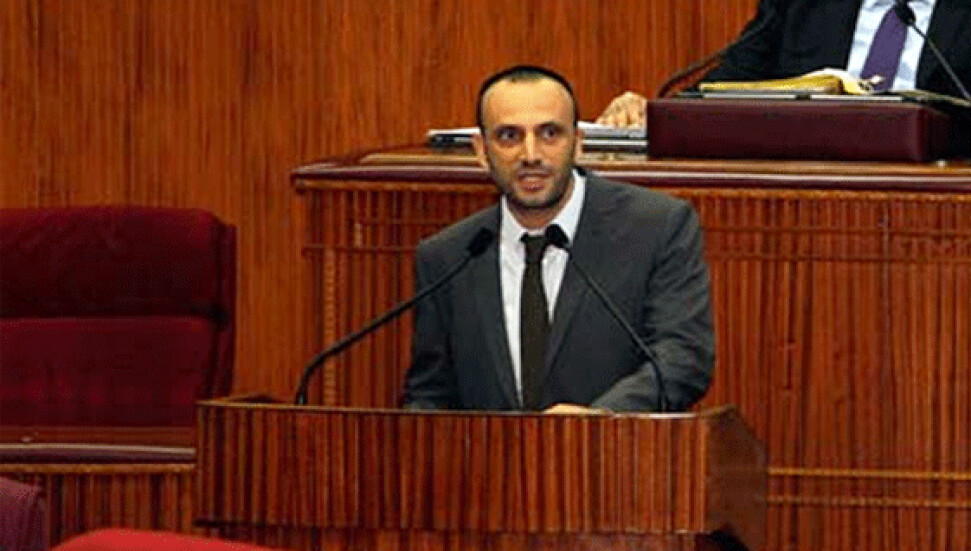 Çeler'den Dinçyürek'e: "Sizden bir damla onur rica ediyorum"