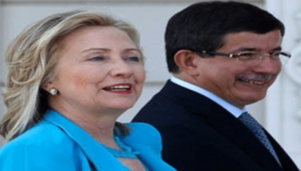 Davutoğlu, Clinton ile görüştü