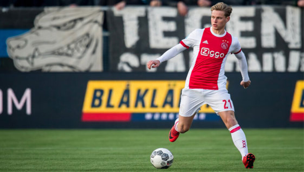 De Jong, 75 milyon euro karşılığında Barcelona'da!