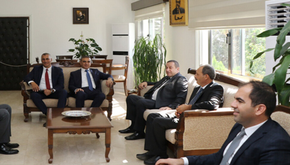 Denktaş, Türkiye'den gelen teknik heyeti kabul etti