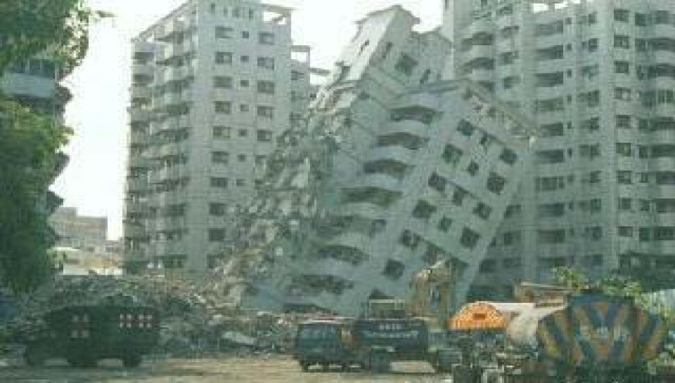 Şili'de 6.7 büyüklüğünde deprem