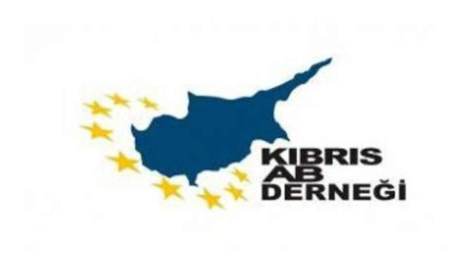 Damdelen: "Türkiye ve Yunanistan gemilerini geri çekmeli"