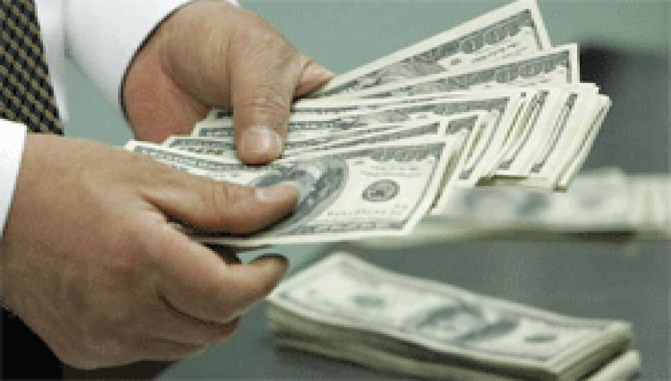 Beyanda bulunmadan 21 bin Dolar ile Ercan'dan çıkış yapmak isteyen kişi için yasal işlem