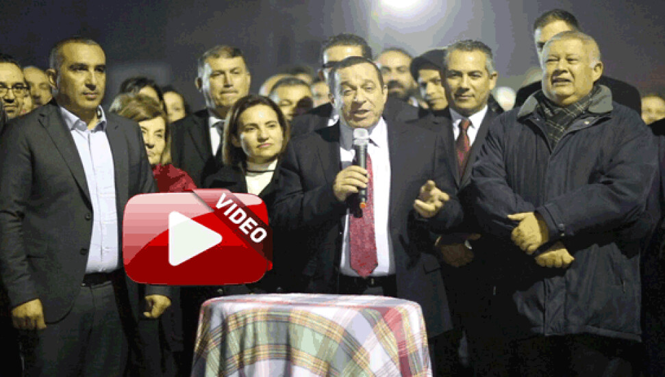 Demokrat Parti Genel Başkanı Serdar Denktaş dün açıklanan Gezici Anketiyle ilgili açıklama yaptı