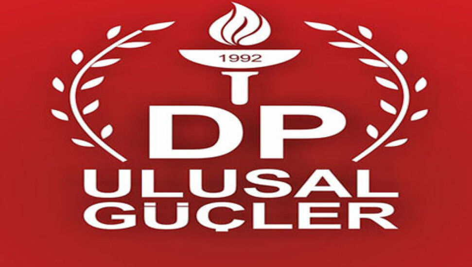 Cennetoğlu: "Aslanbaba'nın siyasi duruşuna büyük tepki var"