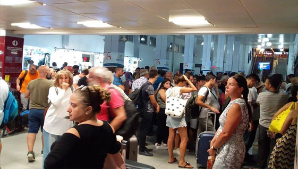 Ek mesai eylemi Ercan'da başladı: Havalimanı'nda kaos var!