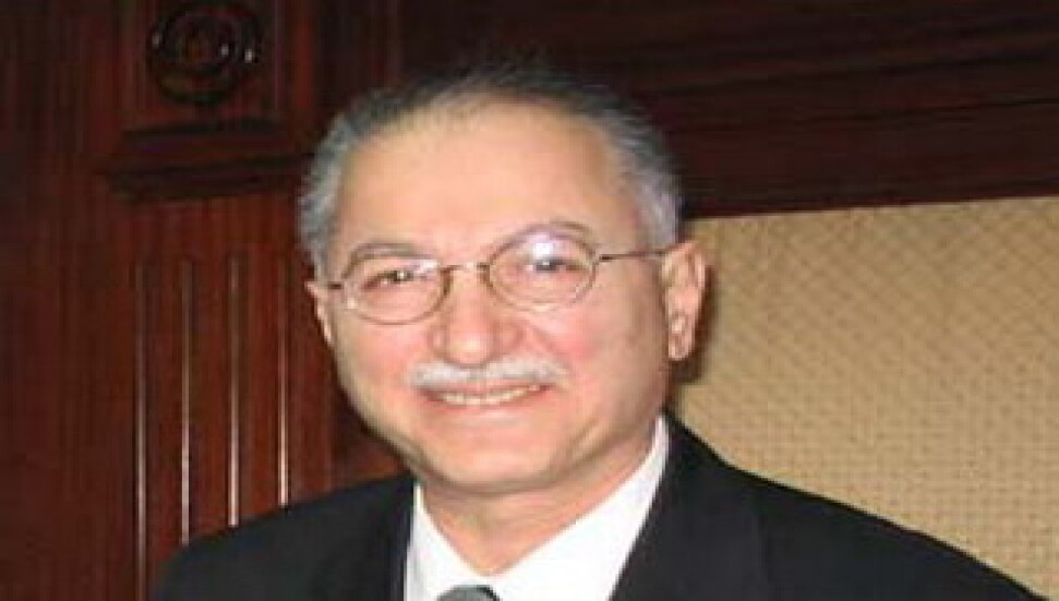 İhsanoğlundan Karoyana yanıt