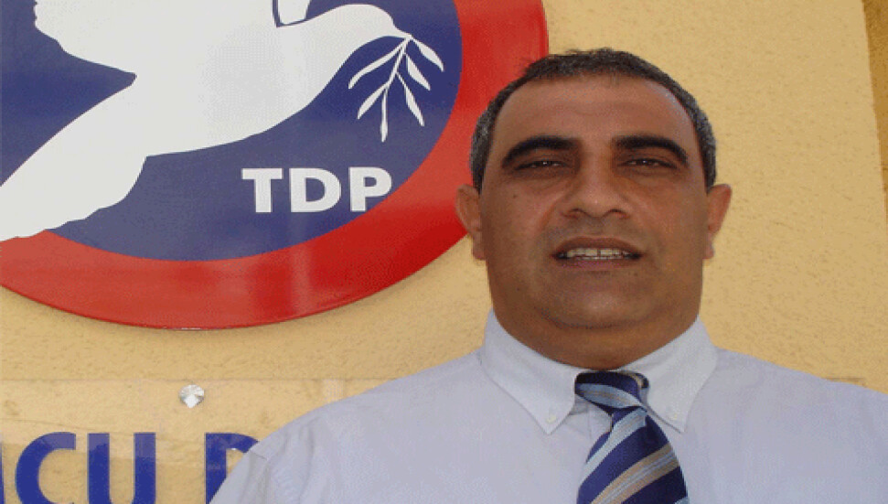 Emiroğluları: "Ülke yangın yeri, ucuz siyaset yapılıyor"