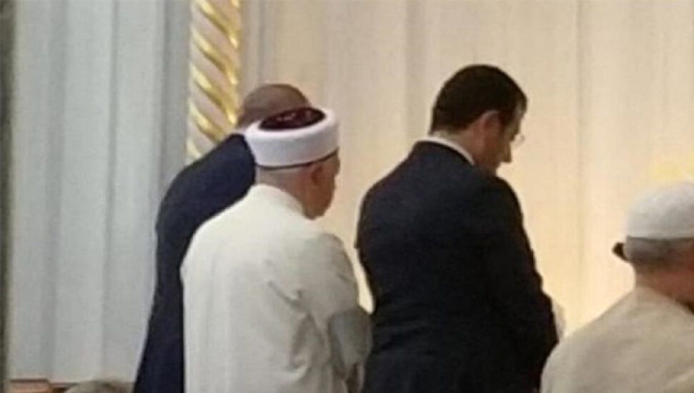 Erdoğan ile İmamoğlu, cuma namazını yan yana kıldı