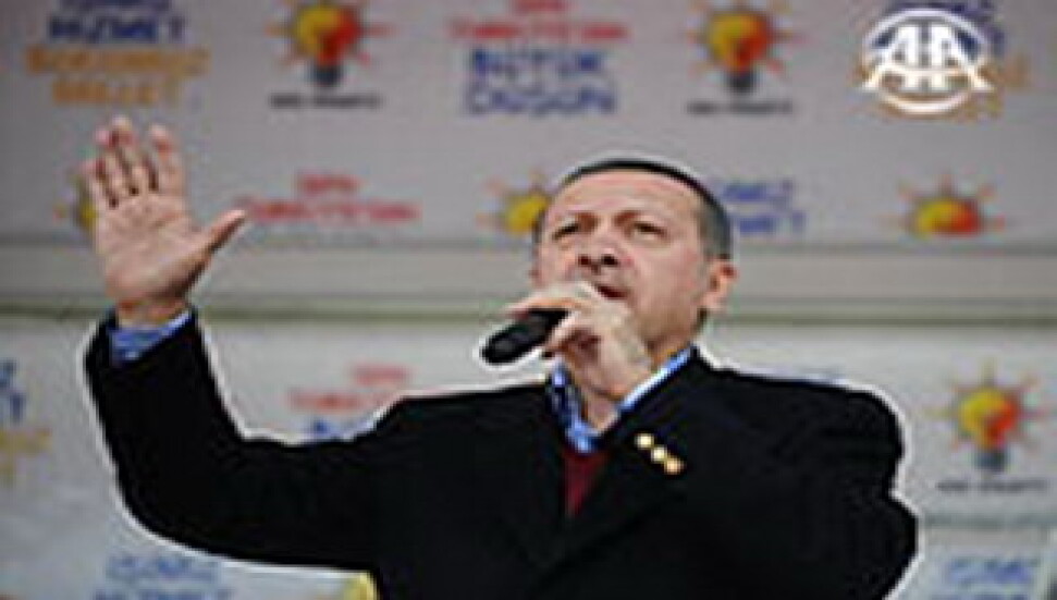 Erdoğan otelden çıktı müjde verdi  