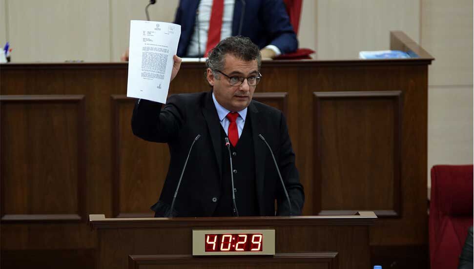 Tufan Erhürman: “Yapılanlarla çözüm istemeyen Anastasiadis’e 'çözüm isteyen taraf' statüsü tanındı”