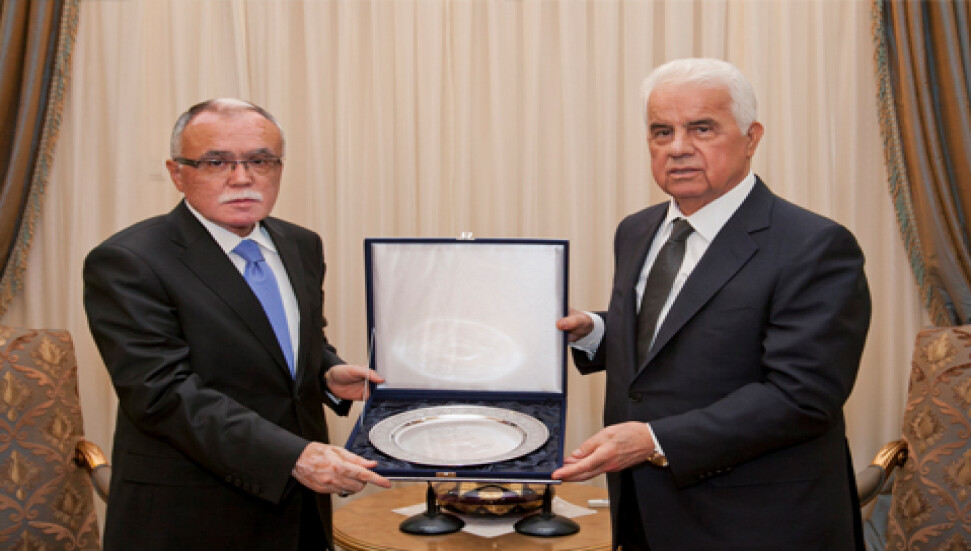 Eroğlu, TBMM Başkan Vekili Sadık Yakut'u kabul etti