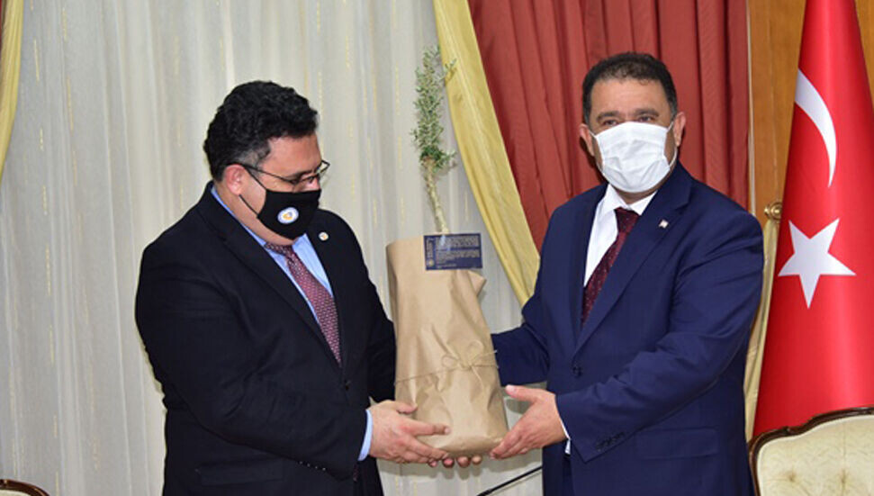 Ersan Saner: "Bütün üniversitelerin aynı seviyeye gelebilmesi için üzerimize düşeni yapacağız"