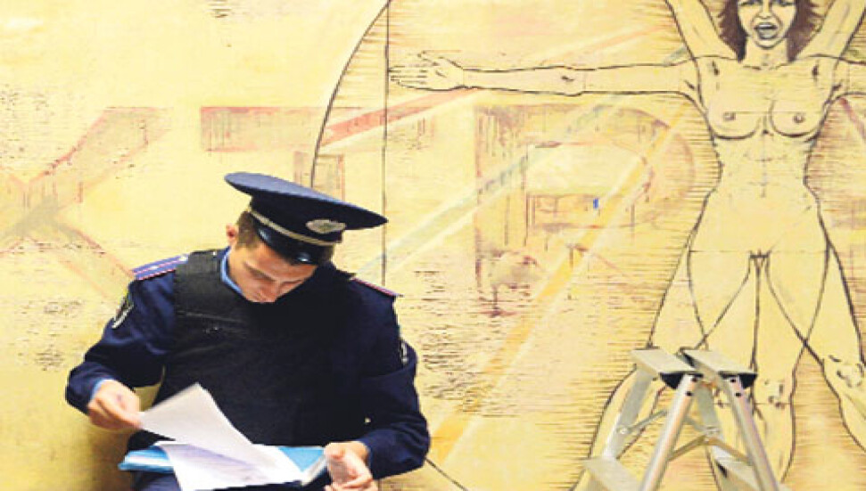 Femen ofisine baskın