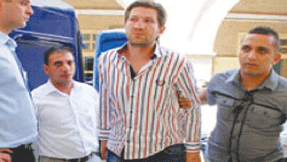 Yasin Uçan'a kurşun yağdıran Fuat Yılmaz, cafede silahıyla yakalandı