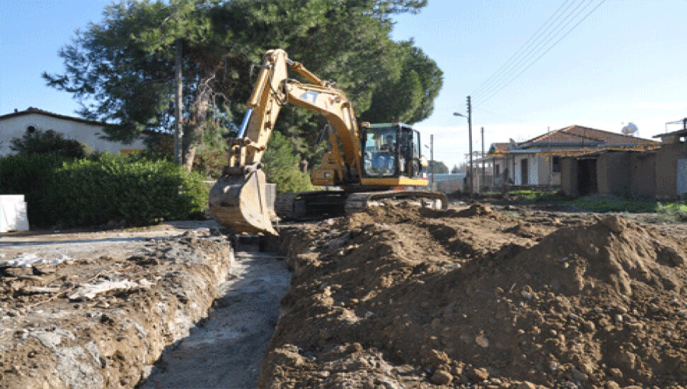 Gayretköy'de alt yapı çalışmaları başladı