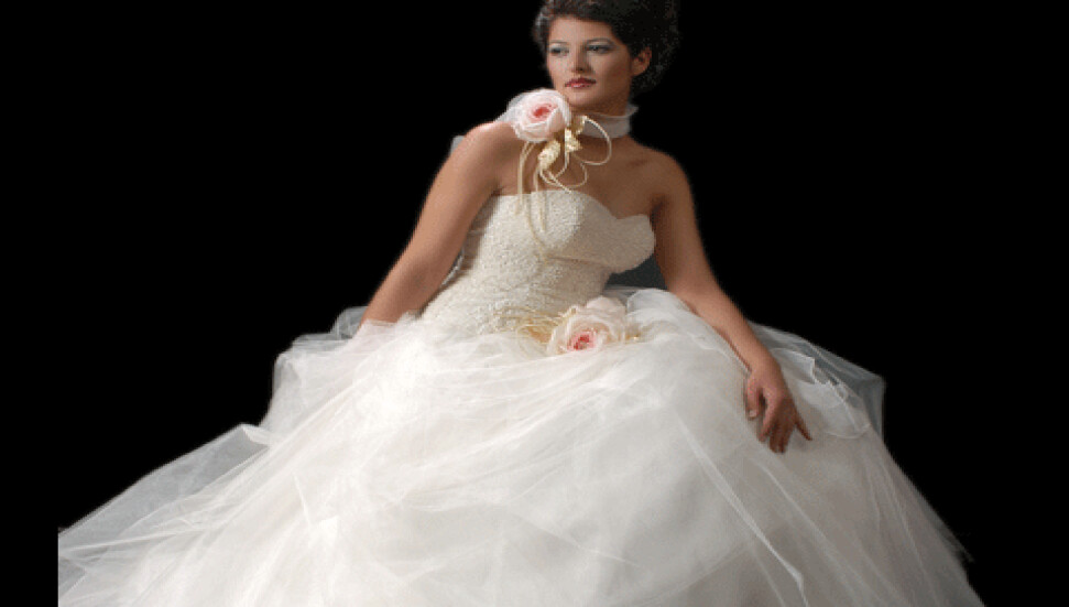 Doratlı, gelinliklerle ilgili bilgi verdi