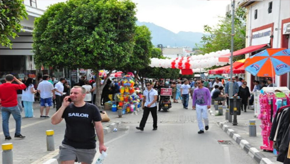 Girne Çarşı indirim şöleni başlıyor...