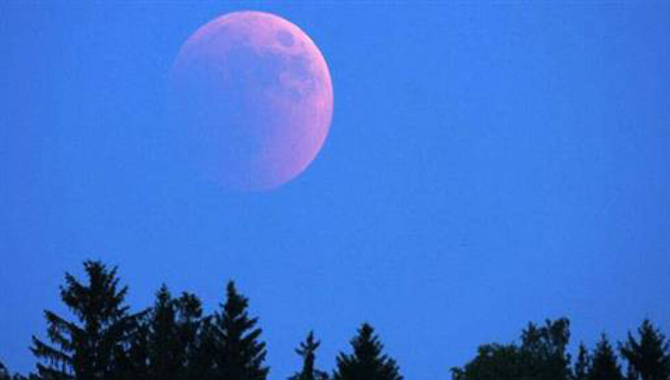 2012'de gökler hareketli