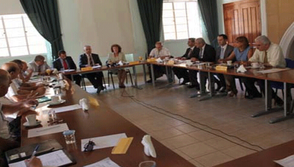 Siyasi Partiler: "Erken çözüm için görüşmelere aynen devam"