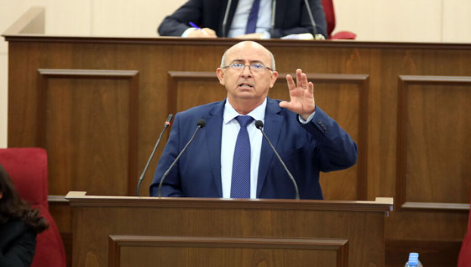 "Hala Sultan İlahiyat Koleji'ni devretmediğimiz için TC Eğitim Bakanlığı bizimle görüşmedi"