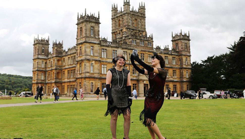 Highclere Kalesi'nin ilanı Airbnb'de: Bir geceliğine kont veya kontes olabilirsiniz