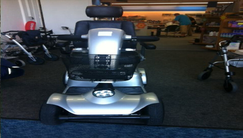 Turgay Hilmi'den anlamlı bağış