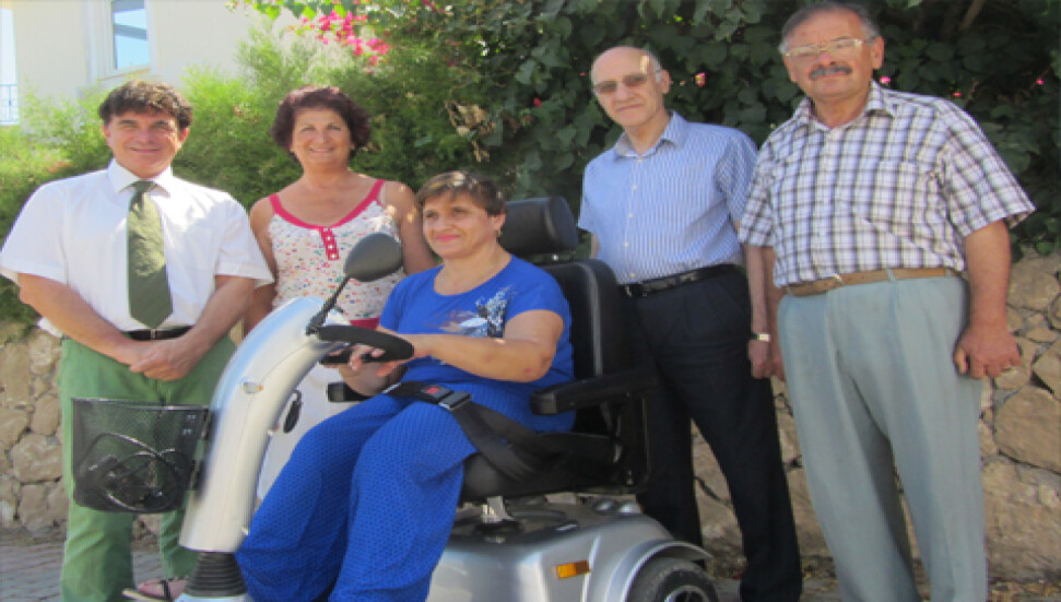 Turgay Hilmi yine Almanya'dan bağış getirdi