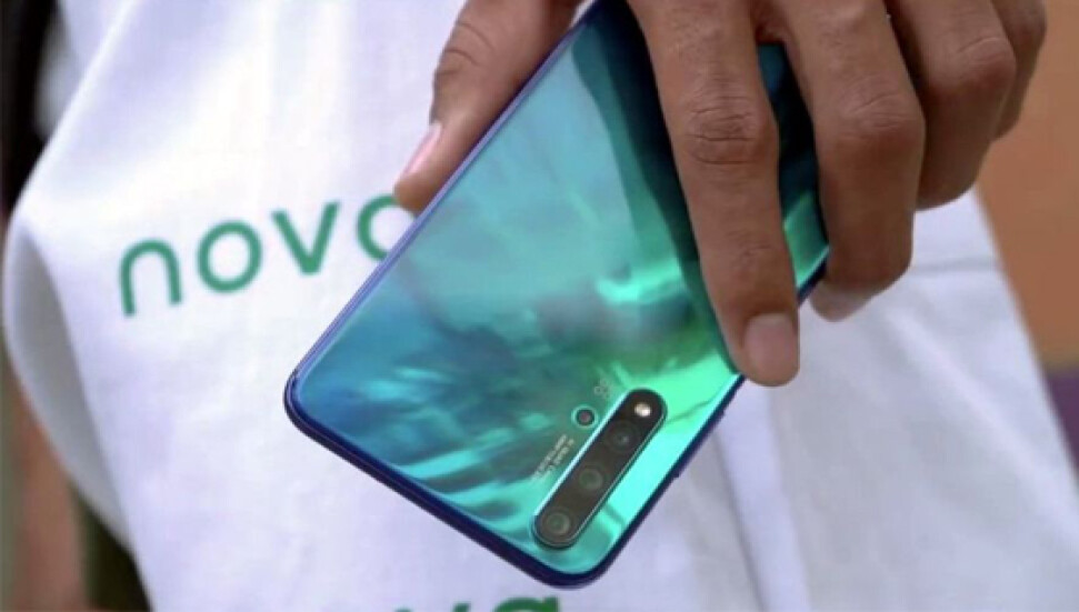 Huawei'nin yeni telefonu Nova 5T tanıtıldı