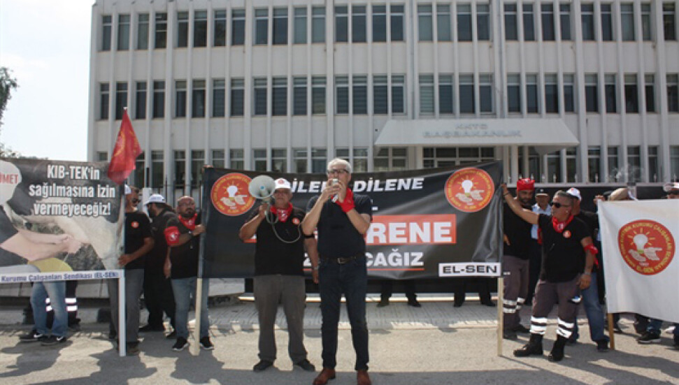 EL-SEN'in süresiz grevi askıya alındı: "Muhtemelen uzlaşı sağlanacak"