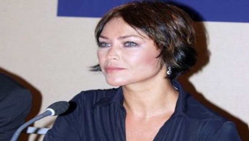 Hülya'ya açılan soruşturmaya tepkiler