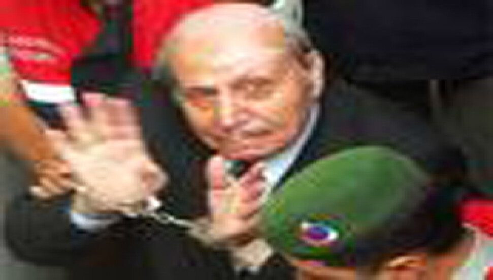 Hüseyin Üzmez'e 13 yıl hapis