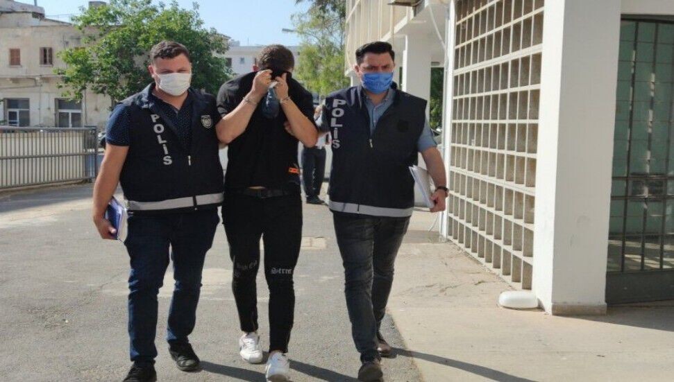 Havaya ateş açan asker tutuksuz yargılanacak