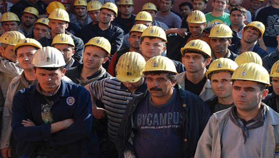 KTİTB: "Kaçak işçi çalıştıran taşeronlar, bir an önce onları yasal statüye kavuştursun"
