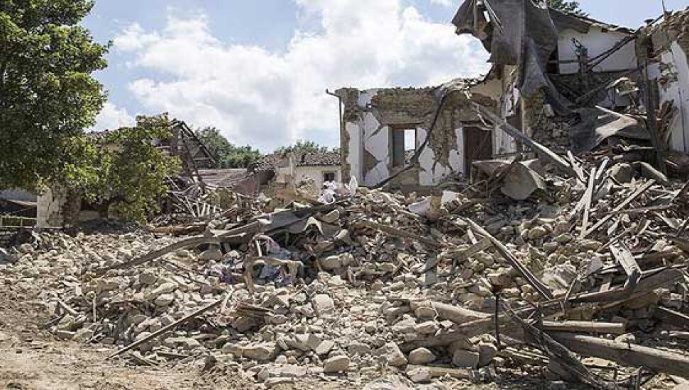 İtalya'da 6,5 büyüklüğünde deprem meydana geldi