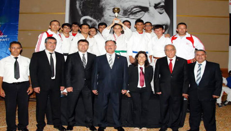 XIV. Dr. Küçük Spor Oyunları Judo Şampiyonası gerçekleşti