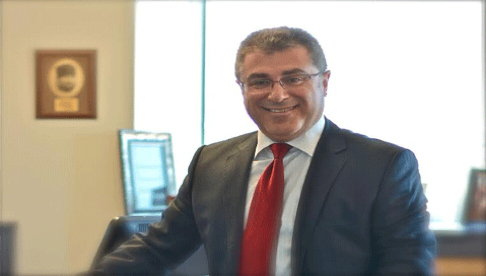 İktisatbank Genel Müdürü Karavelioğlu, doktor ünvanı aldı